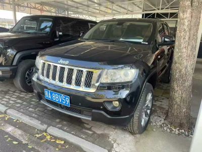 2012年1月 Jeep 大切諾基(進(jìn)口) 3.6L 周年導(dǎo)航版圖片