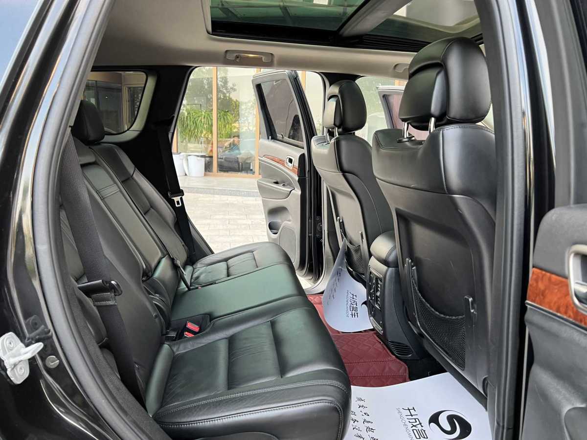 Jeep 大切諾基  2012款 3.6L 夢十珍藏版圖片