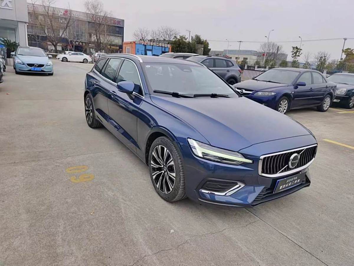 沃爾沃 V60  2024款 B5 智遠豪華版圖片