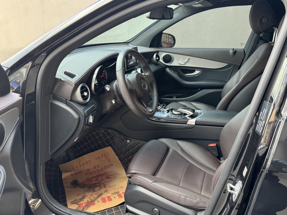2017年8月奔馳 奔馳GLC  2017款 GLC 200 4MATIC