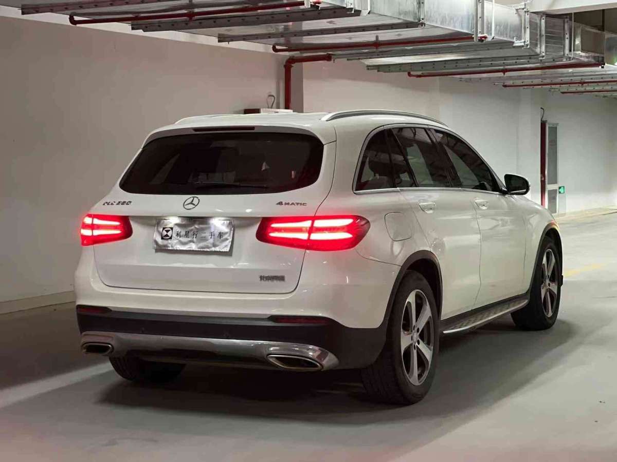 2016年02月奔馳 奔馳GLC  2016款 GLC 260 4MATIC 動(dòng)感型