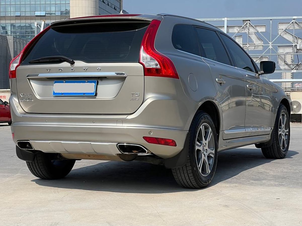 沃爾沃 XC60  2015款 T5 AWD 智遠(yuǎn)版圖片