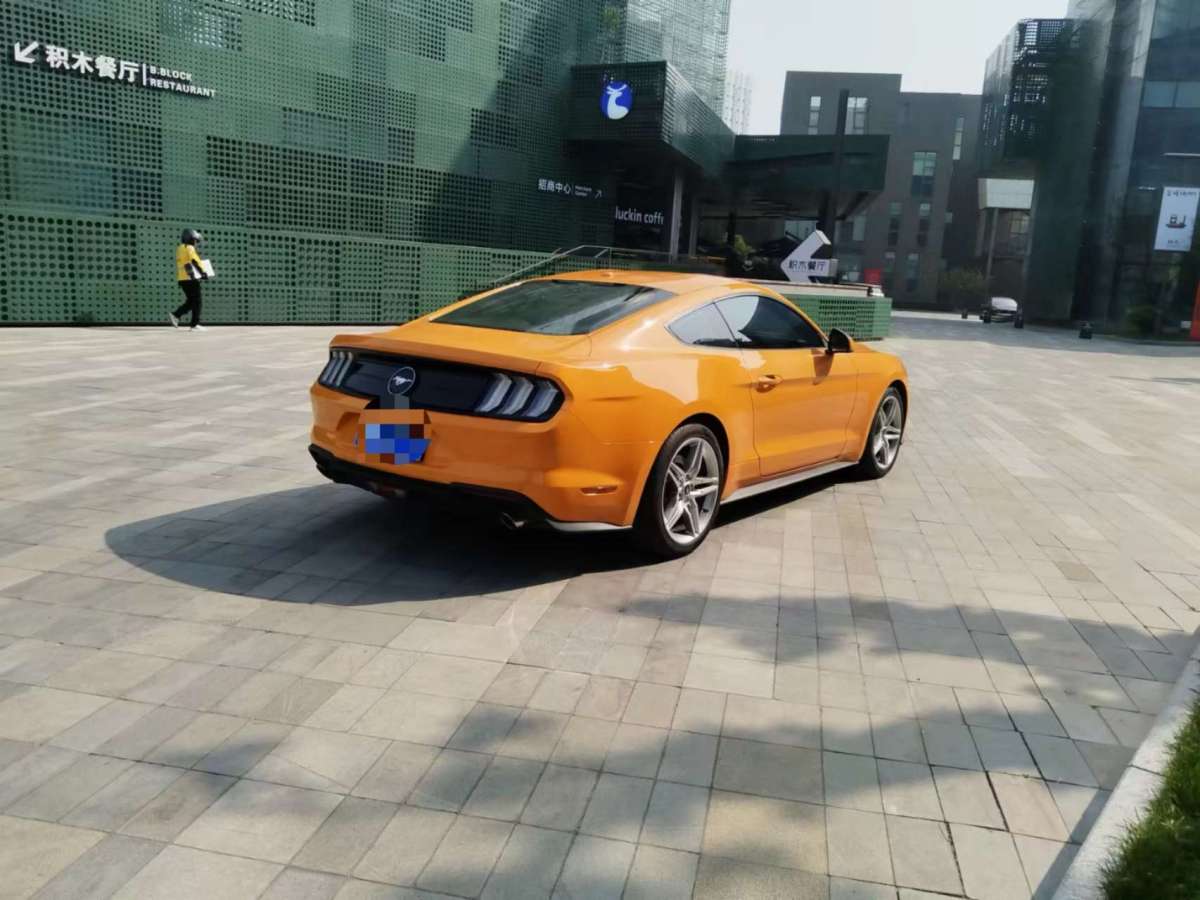 福特 Mustang  2019款 2.3L EcoBoost 性能加強(qiáng)版圖片