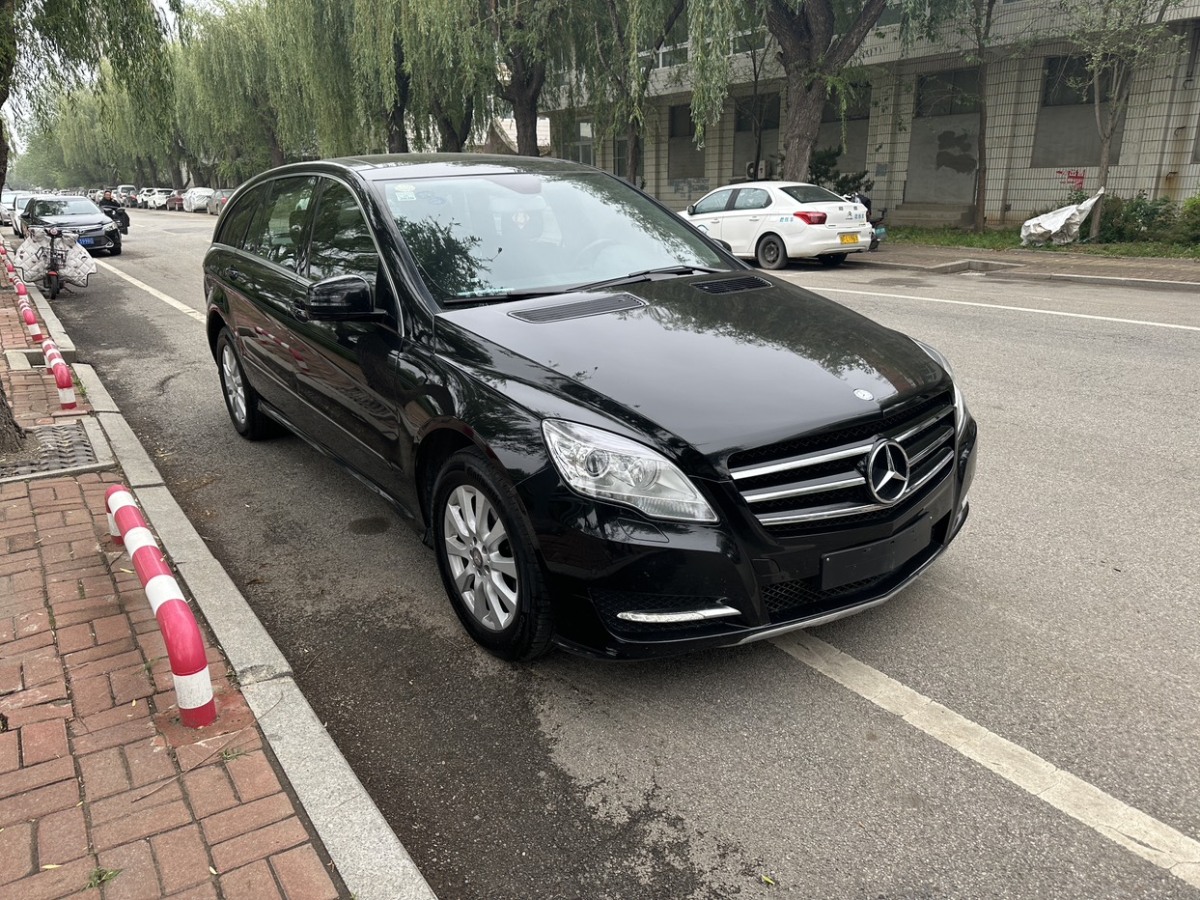 奔馳 奔馳R級  2015款 R 320 4MATIC 豪華型圖片