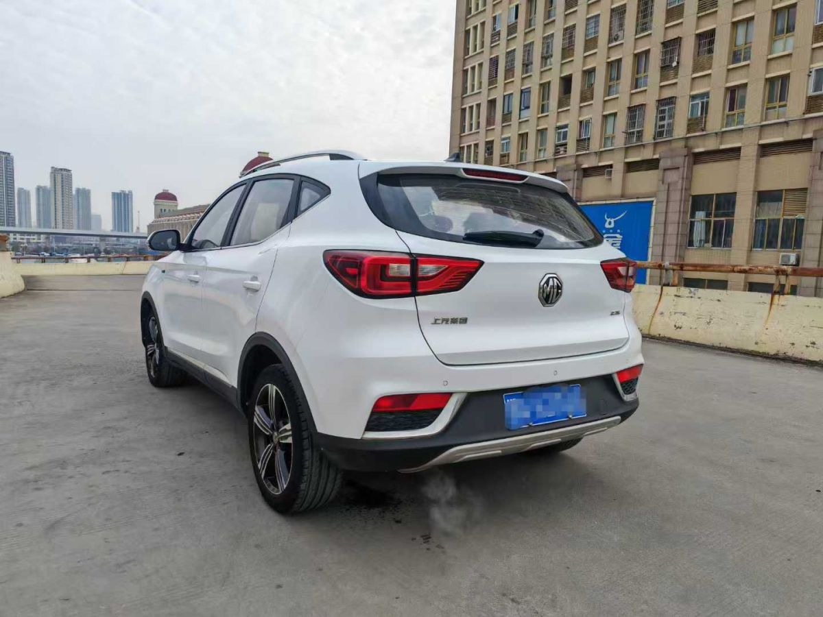 名爵 名爵ZS  2018款  1.5L 手動65寸巨幕天窗版 國V圖片