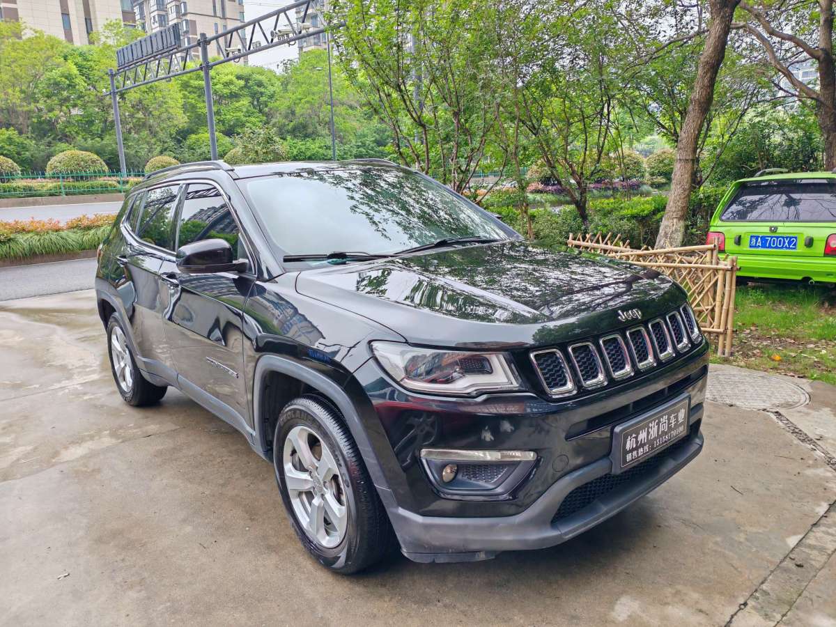 2018年5月Jeep 指南者  2017款 200T 自動(dòng)臻享版