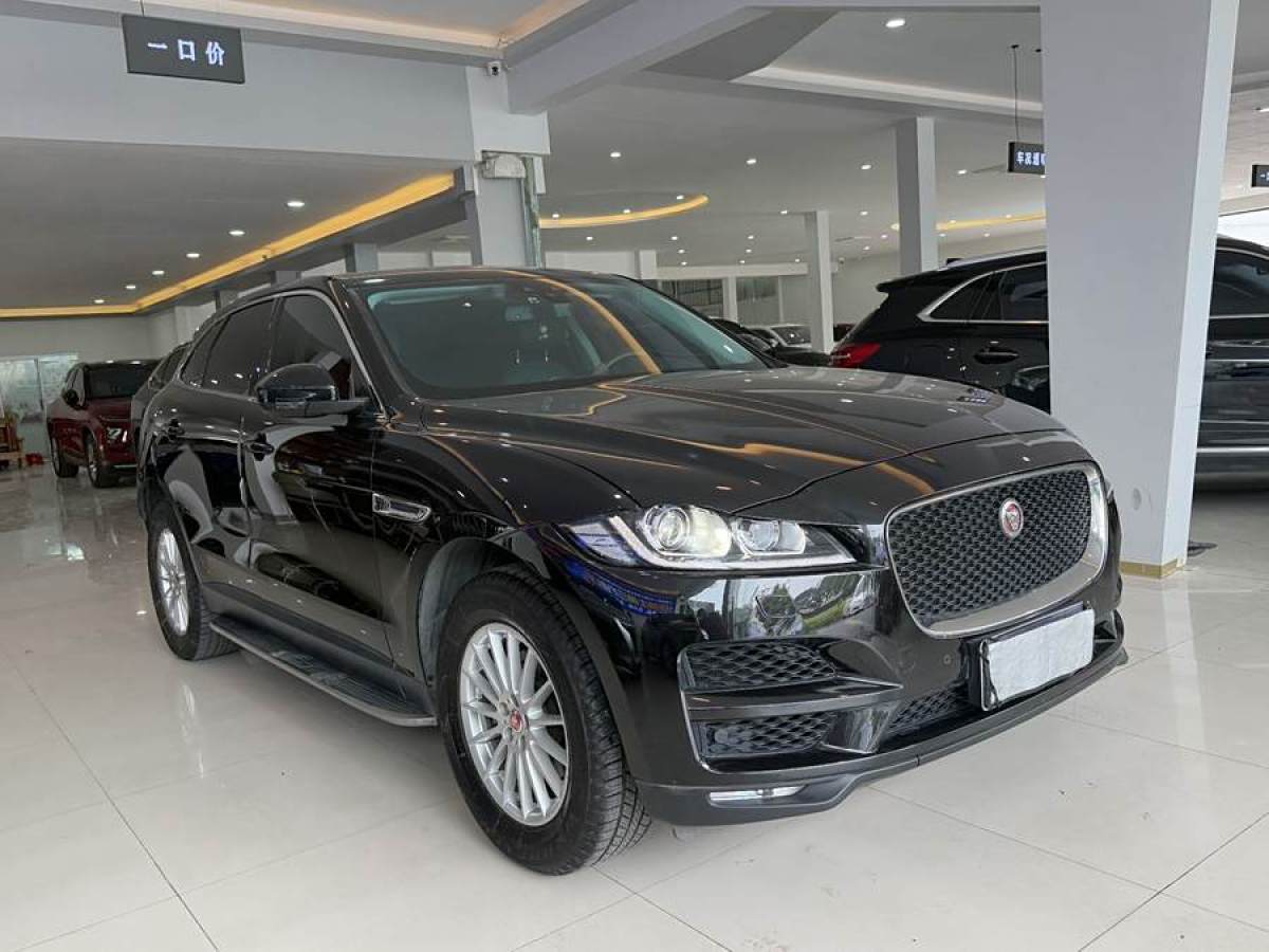 捷豹 F-PACE  2018款 2.0T 兩驅(qū)都市尊享版圖片