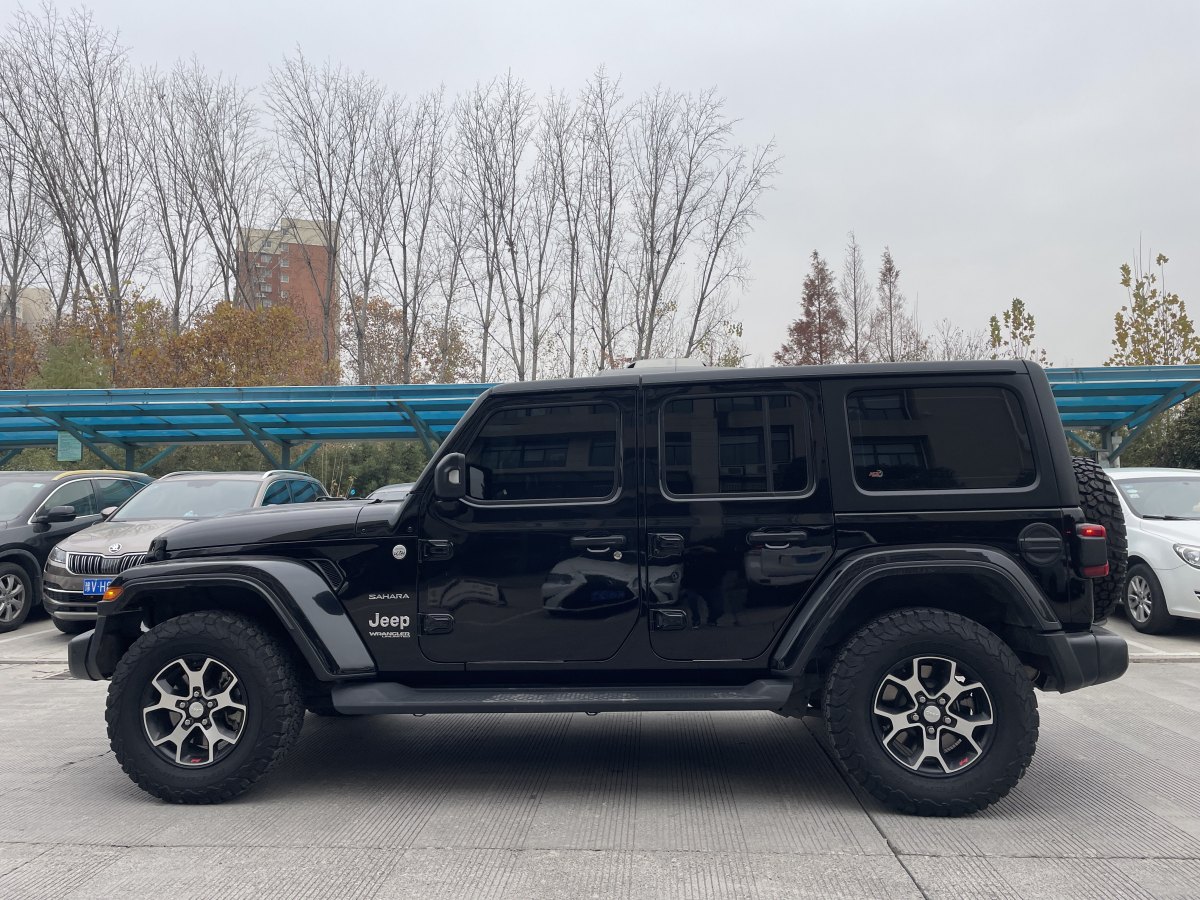 Jeep 牧馬人  2021款 2.0T Sahara 四門版圖片