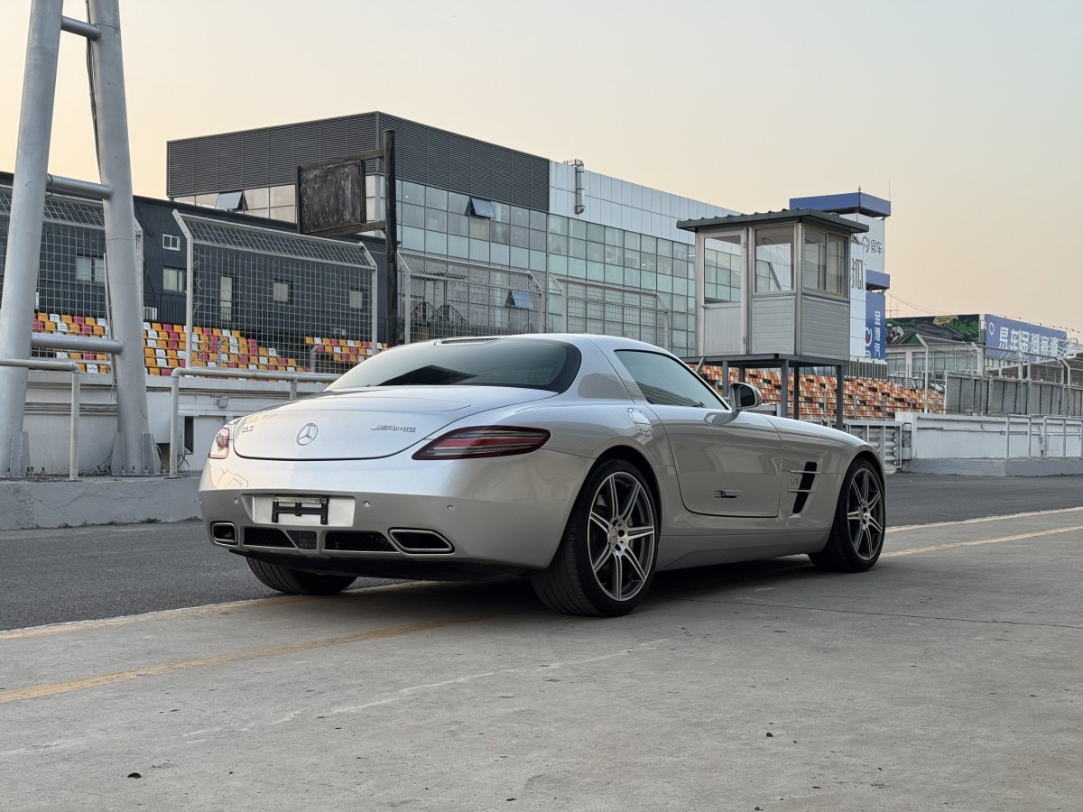 2013年7月奔馳 奔馳SLS級AMG  2011款 SLS AMG