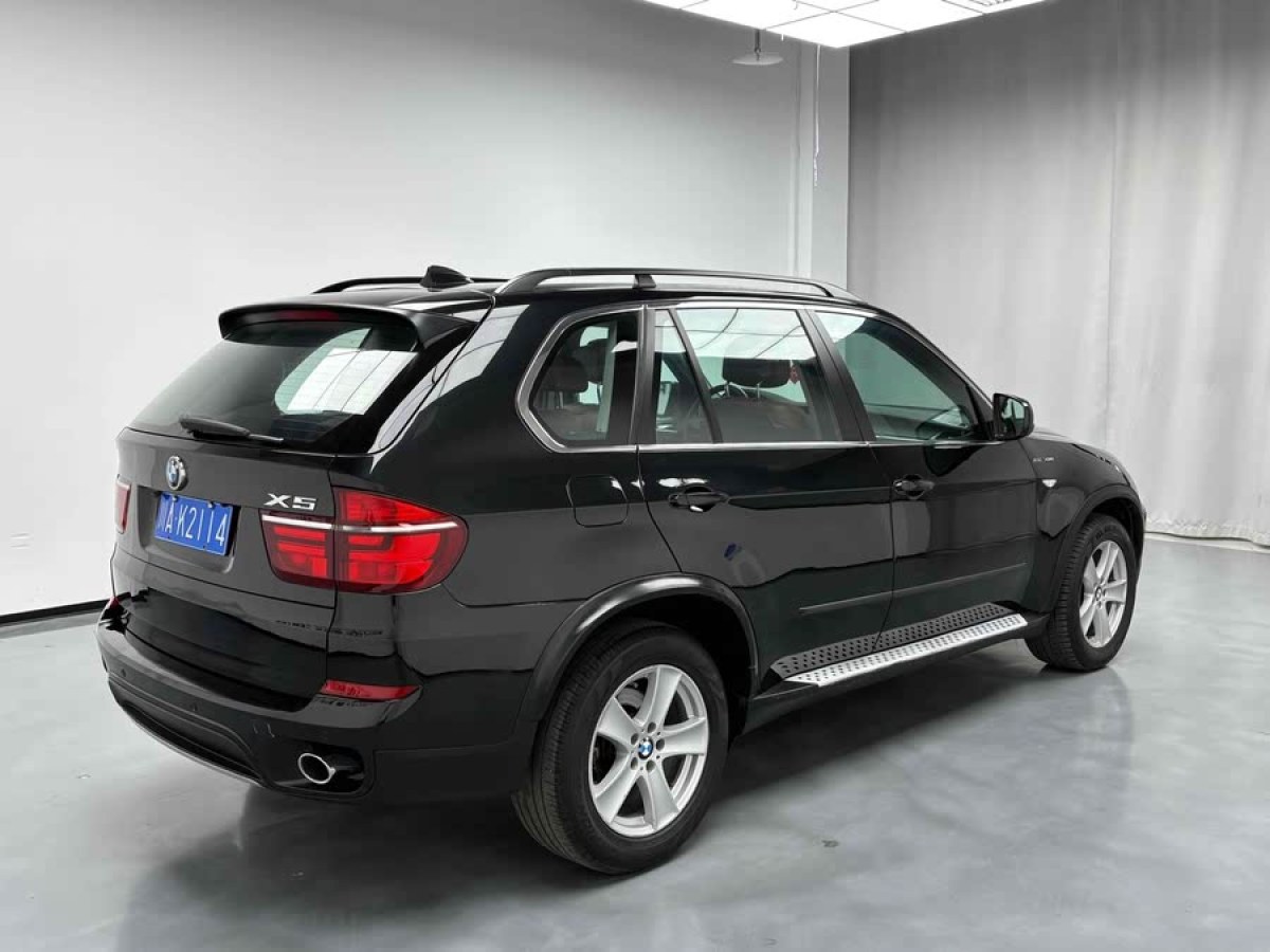 寶馬 寶馬X5  2013款 xDrive35i 領(lǐng)先型圖片