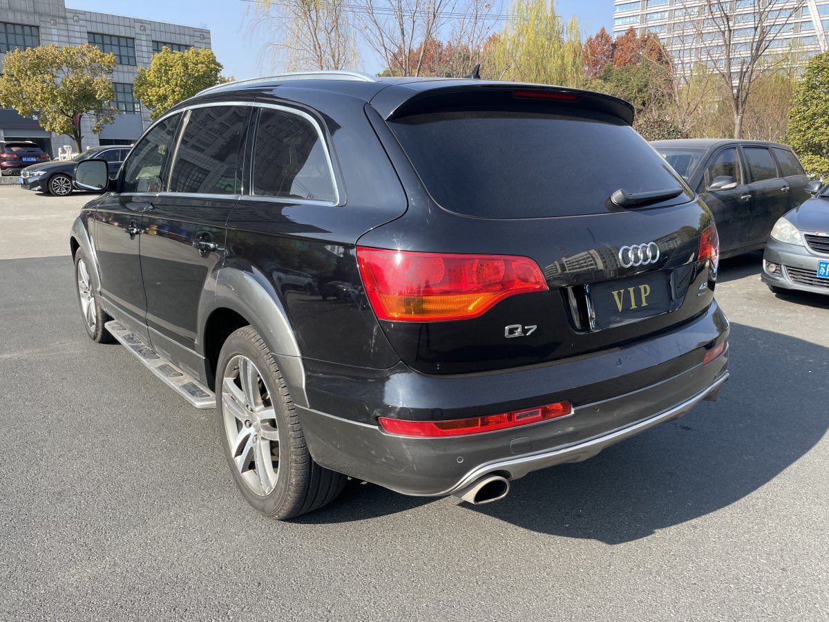 奧迪 奧迪Q7  2007款 4.2 FSI quattro 豪華型圖片