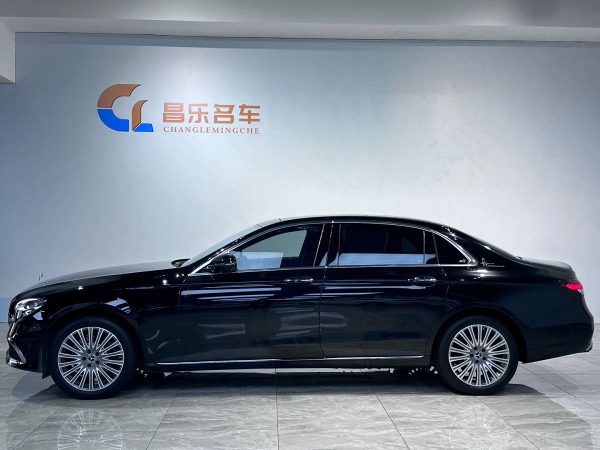 奔馳 奔馳E級  2023款 改款 E 300 L 豪華型圖片