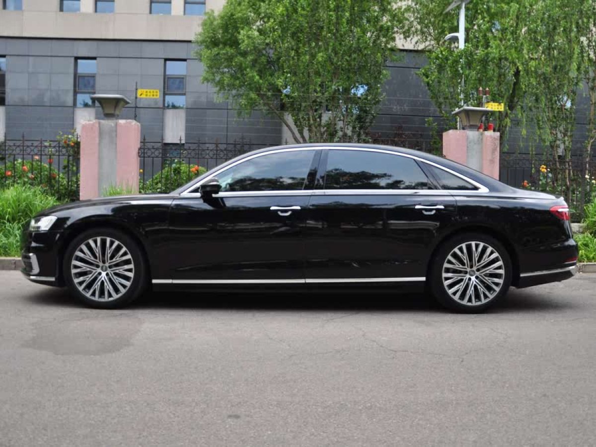 奧迪 奧迪A8  2018款 A8L 55 TFSI quattro豪華型圖片