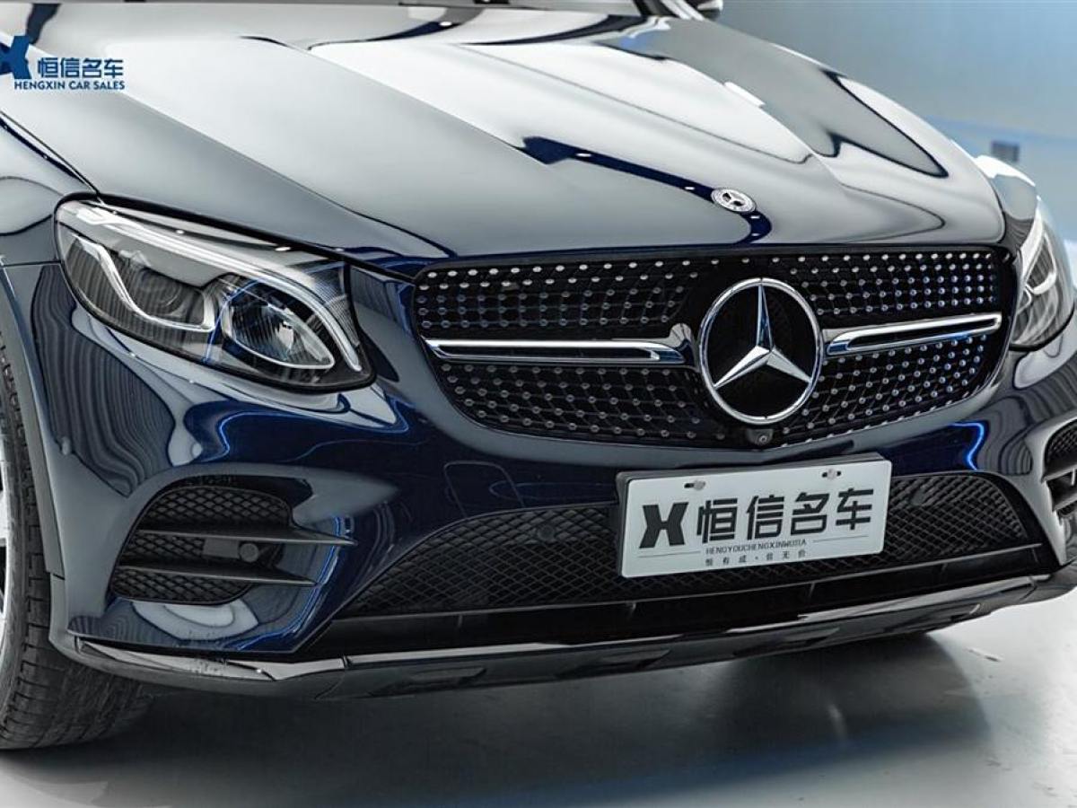 奔馳 奔馳GLC  2023款 改款 GLC 260 4MATIC 轎跑SUV圖片