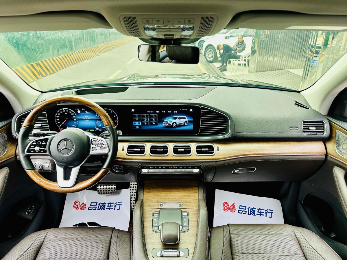 奔馳 奔馳GLS  2022款 改款 GLS 450 4MATIC 豪華型圖片