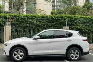 埃爾法 豐田  雙擎 2.5L 尊貴版