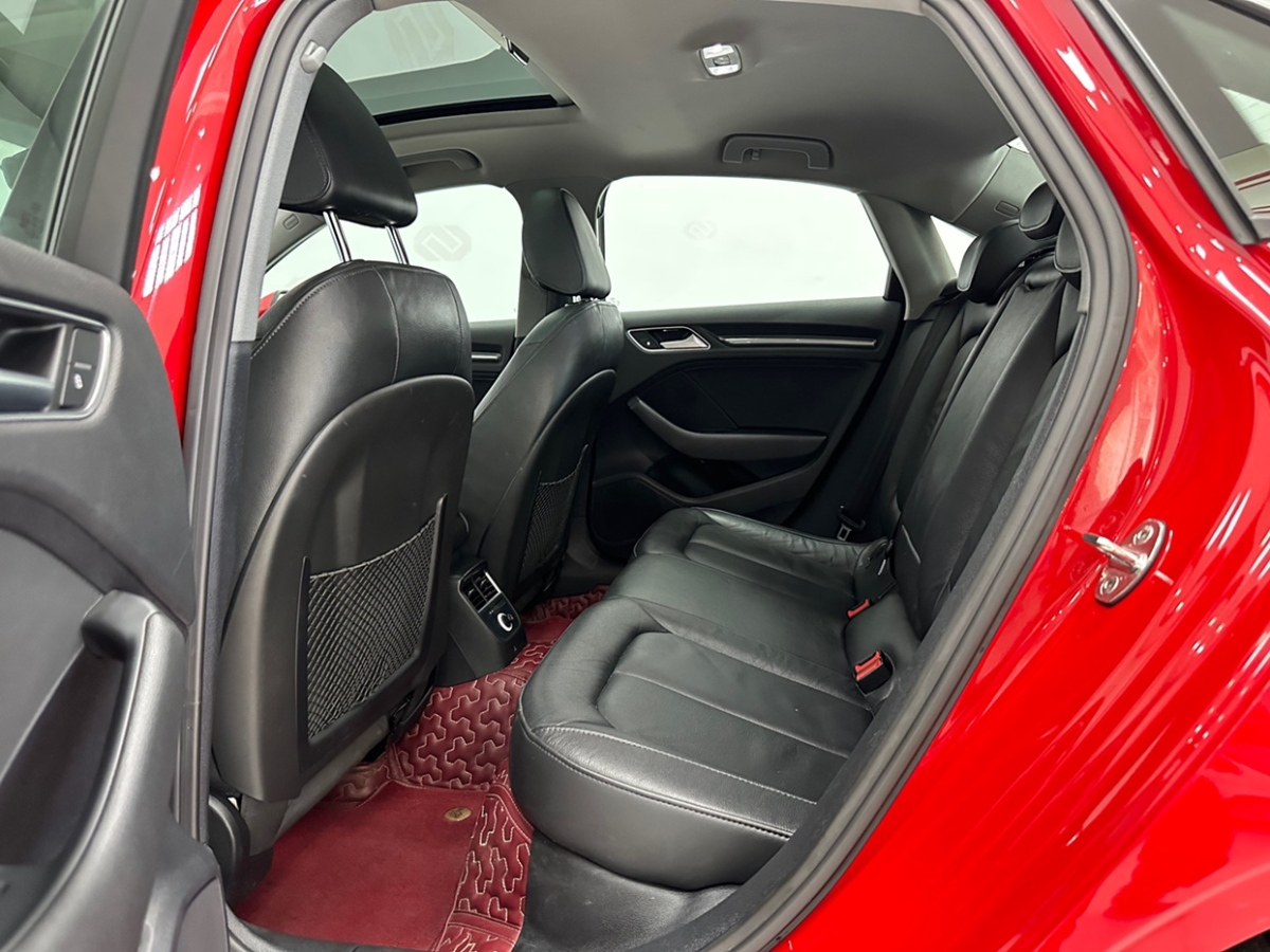 奥迪 奥迪A3  2018款 30周年年型 Limousine 40 TFSI 风尚型图片