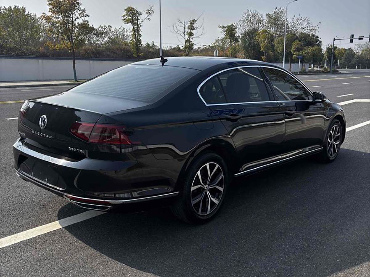 大眾 邁騰  2019款  330TSI DSG 領(lǐng)先型 國(guó)VI圖片