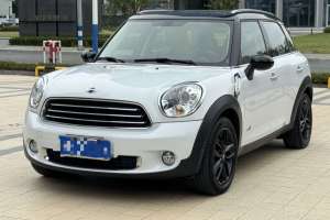 COUNTRYMAN MINI 1.6T COOPER S ALL4 滑雪版