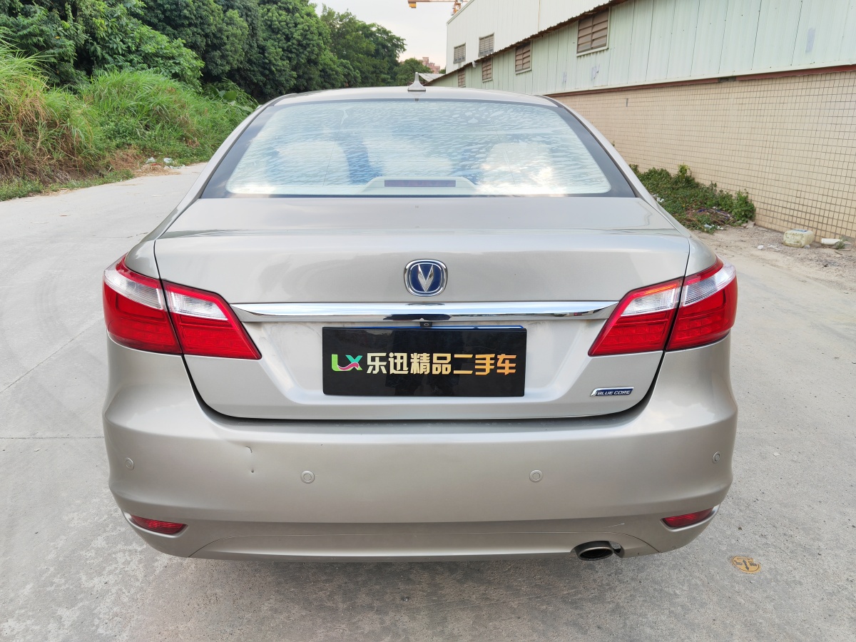 長(zhǎng)安 睿騁  2014款 1.8T 自動(dòng)精英周年版 國(guó)V圖片