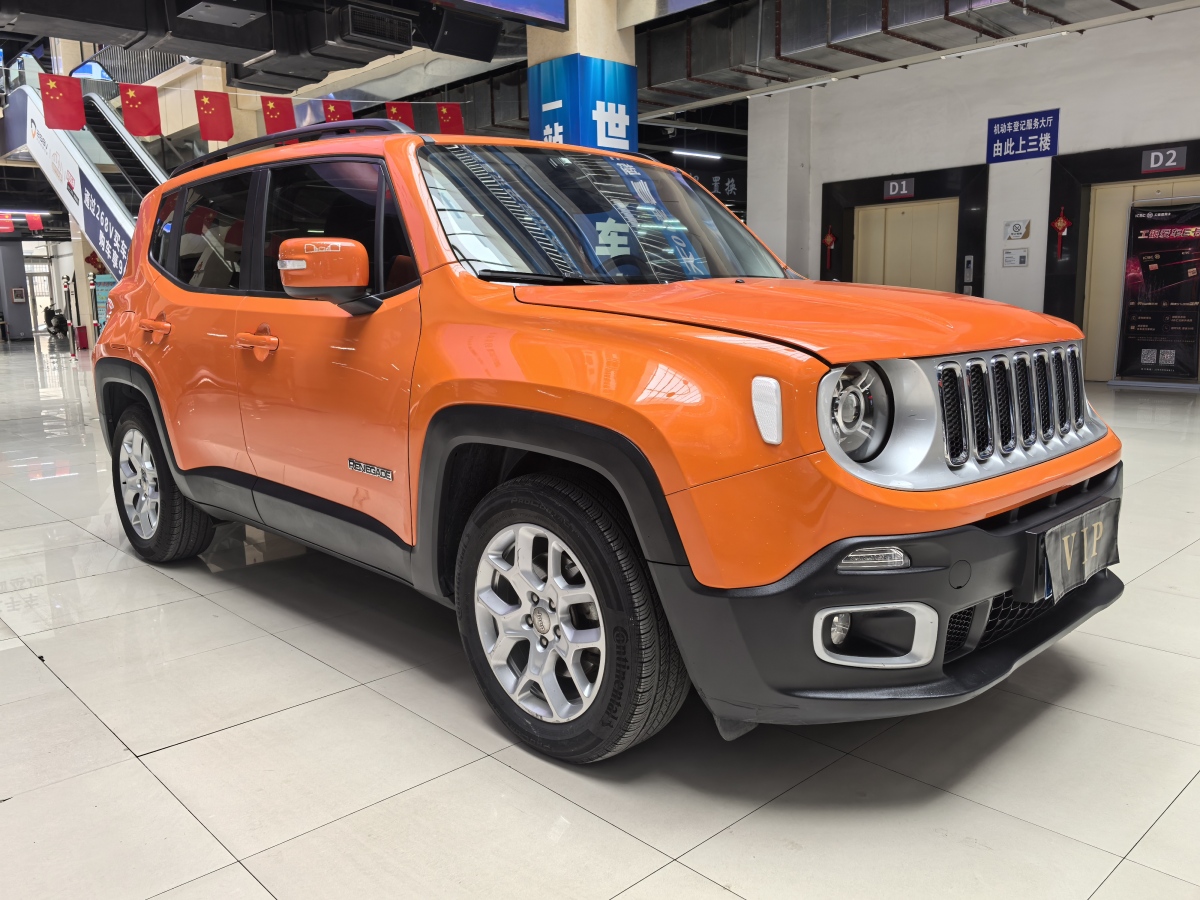 Jeep 自由俠  2017款 180T 自動(dòng)高能版圖片