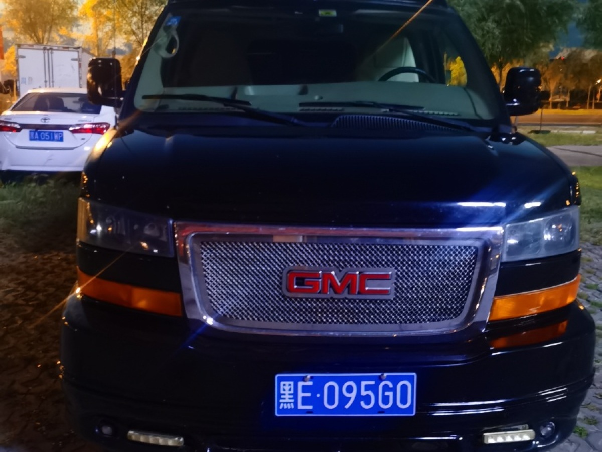 GMC SAVANA  2013款 5.3L 領(lǐng)袖版圖片