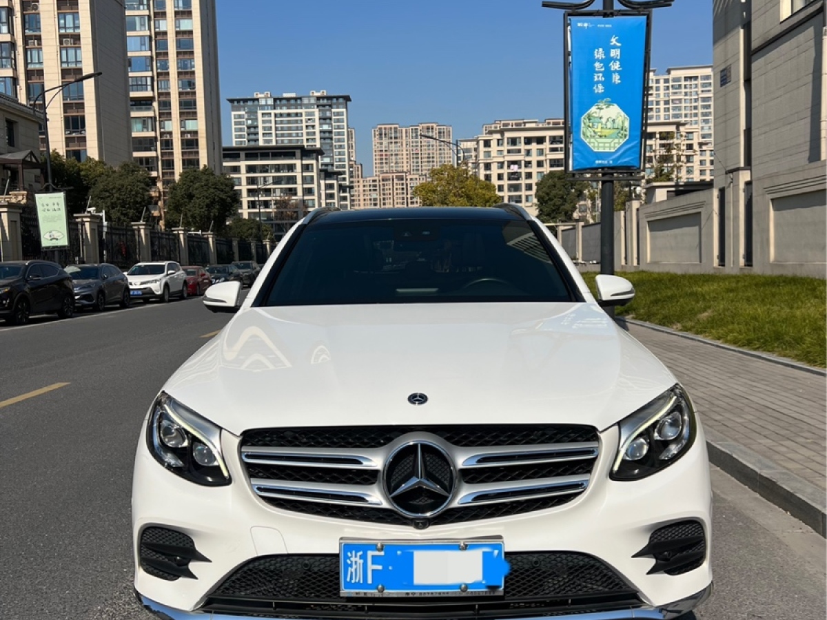 奔馳 奔馳GLC  2017款 GLC 300 4MATIC 動(dòng)感型圖片