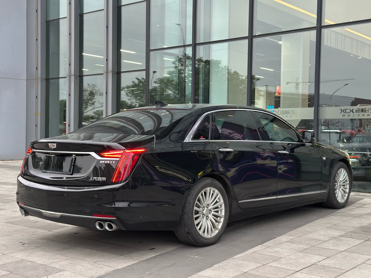 凱迪拉克 CT6  2022款 28T 豪華型圖片