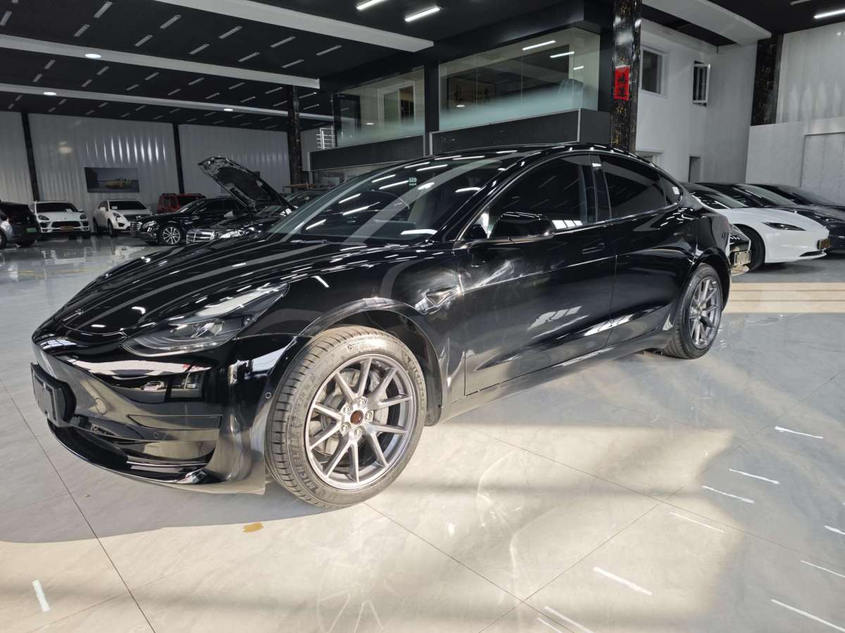 特斯拉 Model Y  2022款 后輪驅(qū)動(dòng)版圖片