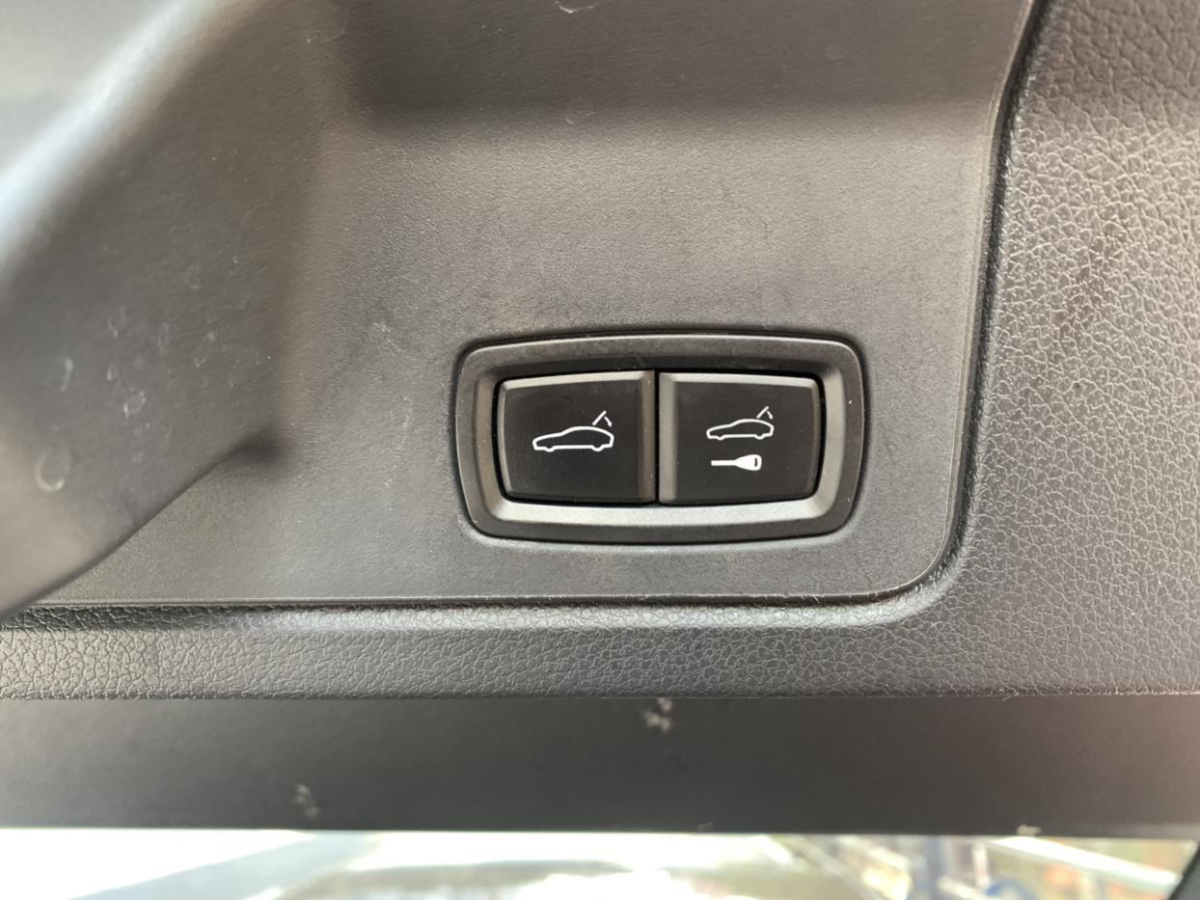 保時(shí)捷 Panamera  2014款 Panamera 3.0T圖片