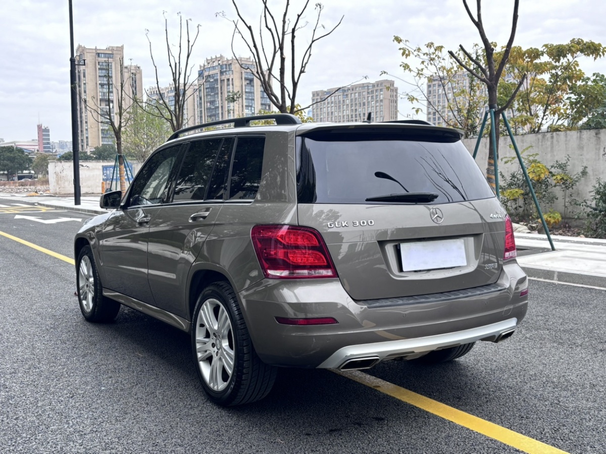 奔馳 奔馳GLK級  2013款 改款 GLK 300 4MATIC 時尚型圖片