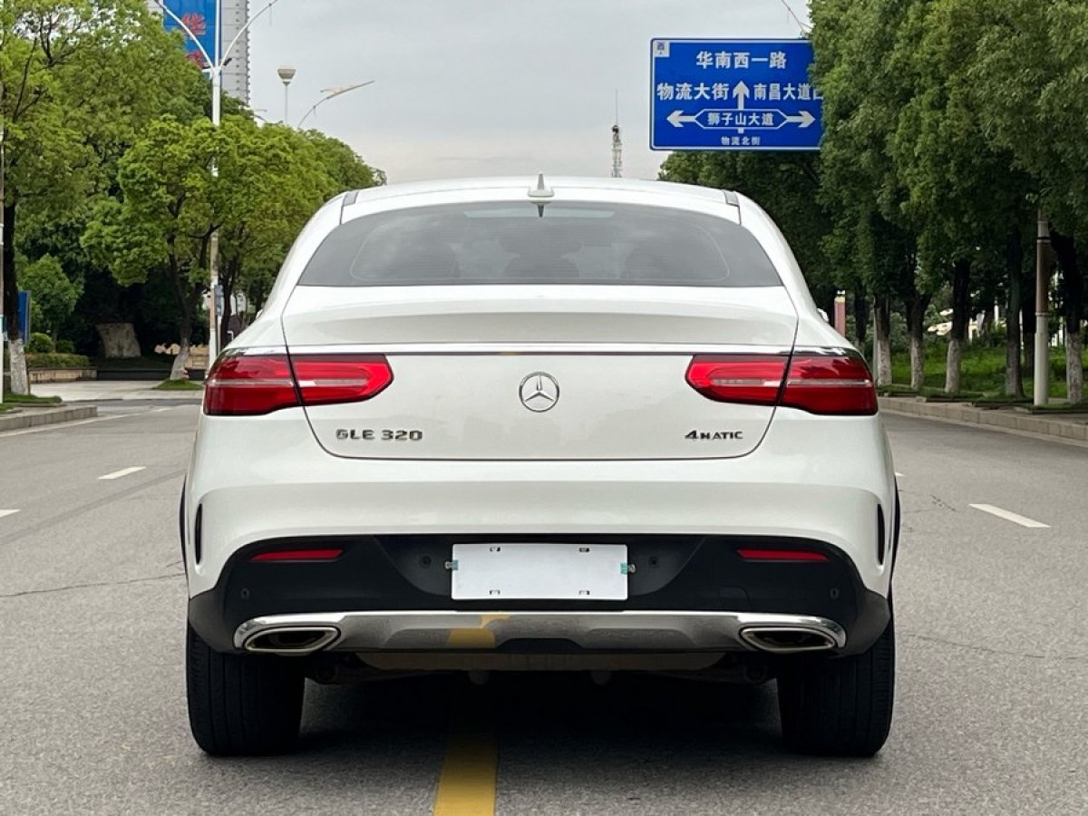 奔馳 奔馳GLE轎跑  2015款 GLE 320 4MATIC 轎跑SUV圖片