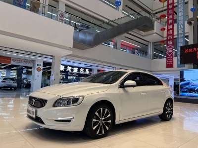 2020年06月 沃爾沃 S60L T5 智進(jìn)進(jìn)階版圖片