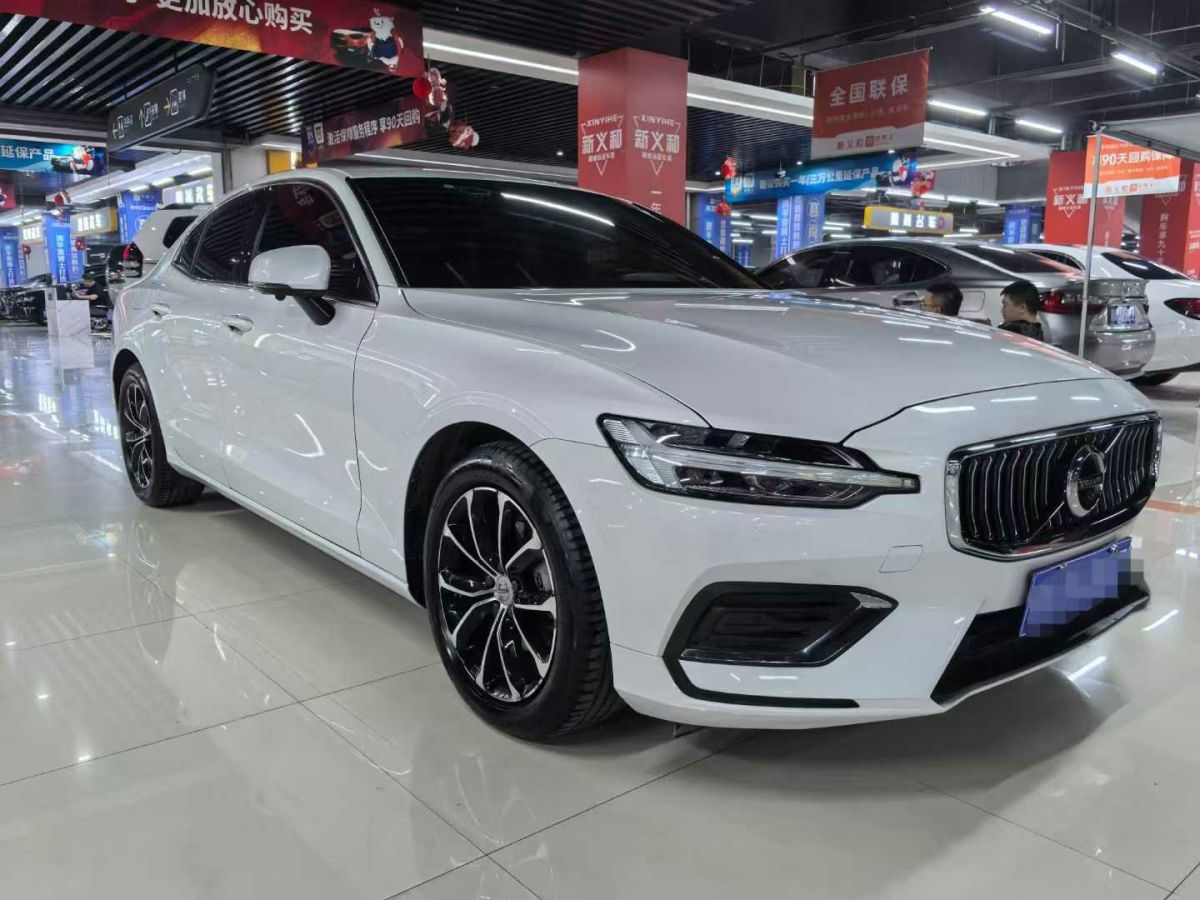 沃爾沃 S60L  2021款 T3 智行豪華版圖片