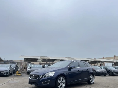 2013年6月 沃尔沃 V60(进口) T5 智雅版图片