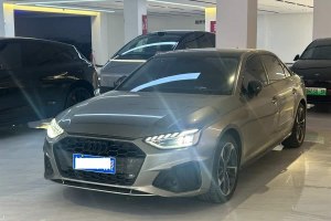 奧迪A4L 奧迪 40 TFSI 時(shí)尚動(dòng)感型