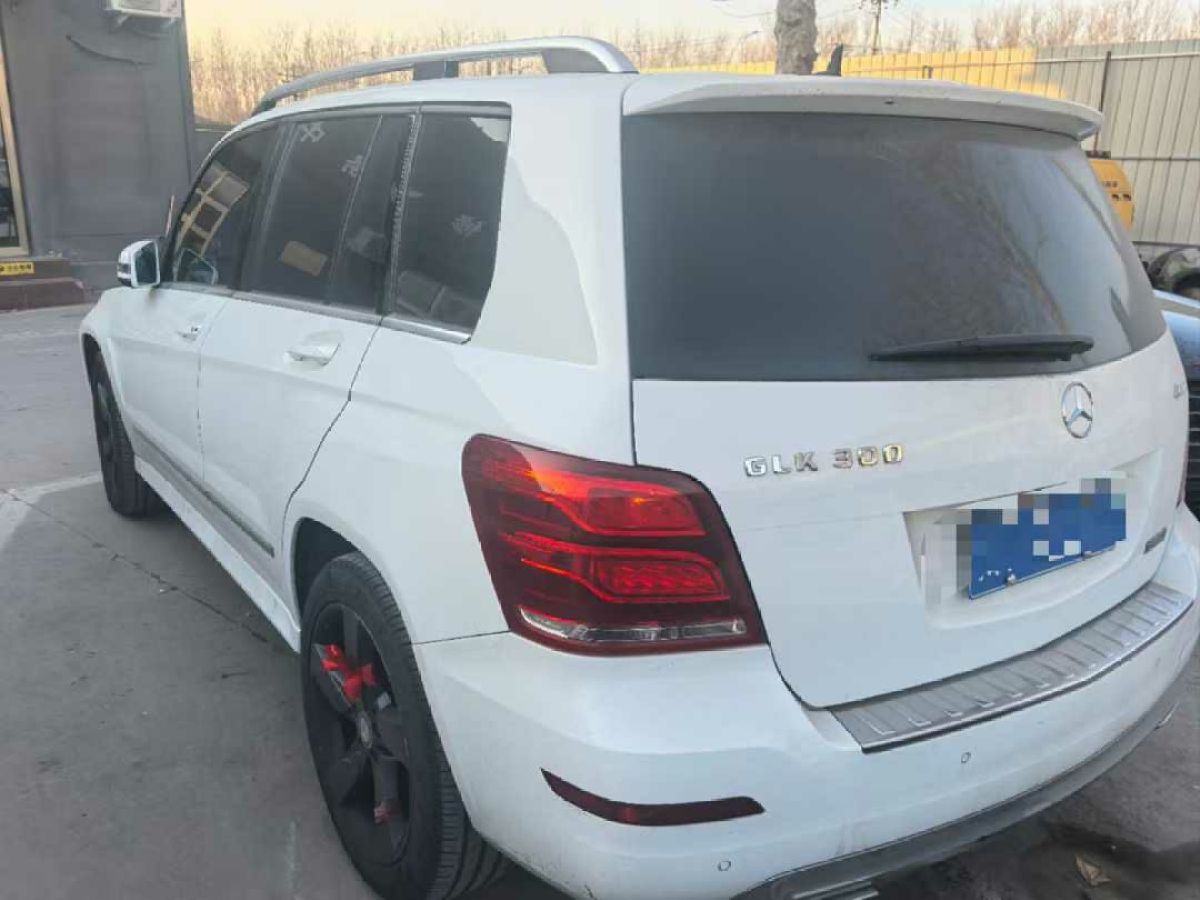 奔馳 奔馳GLK級(jí)  2013款 GLK 300 4MATIC 動(dòng)感天窗型圖片