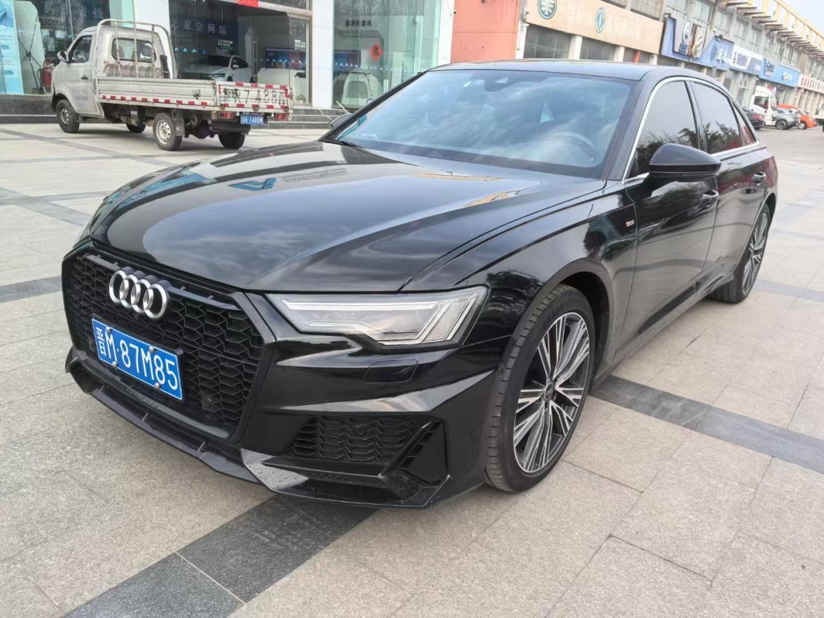 奧迪 奧迪A6L  2023款 改款 45 TFSI quattro 臻選動(dòng)感型圖片