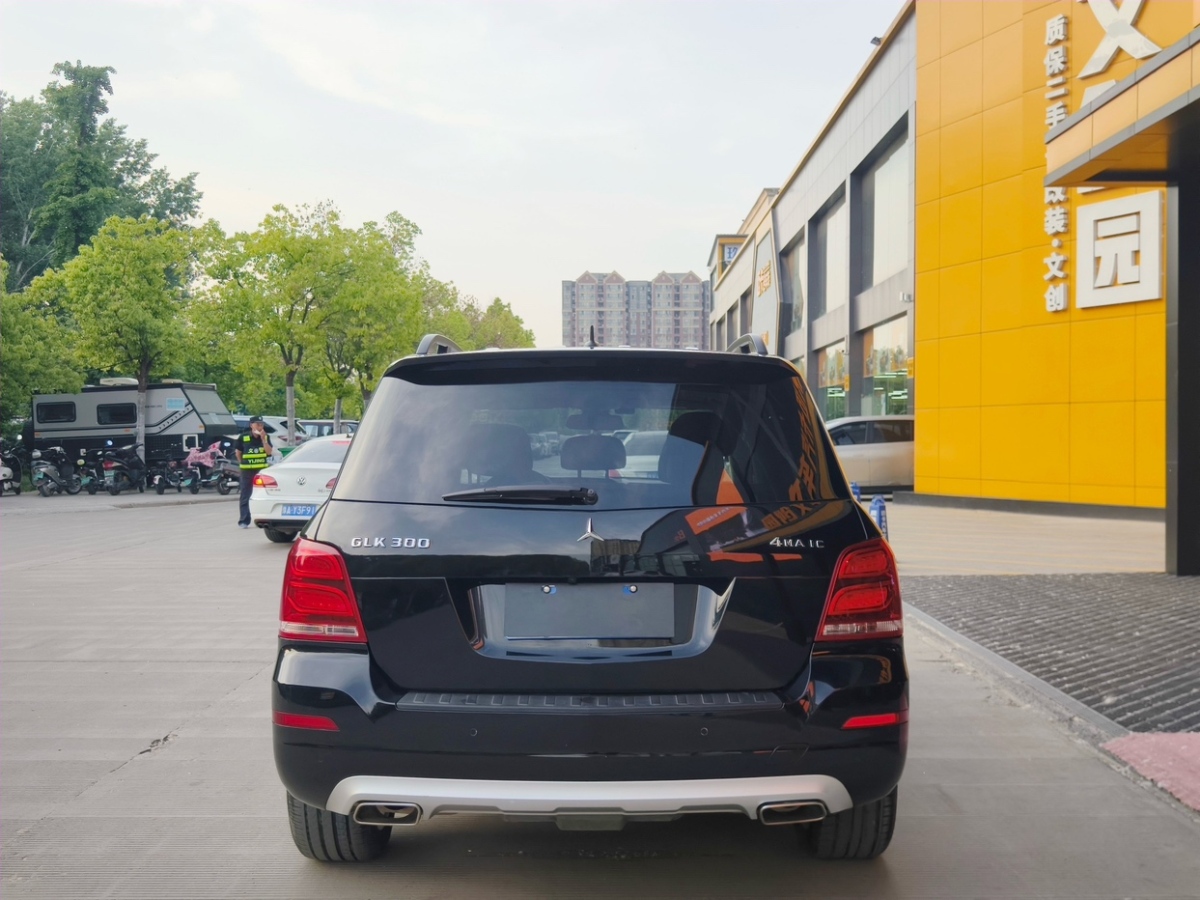 奔馳 奔馳GLK級  2014款 GLK 260 4MATIC 動感型圖片