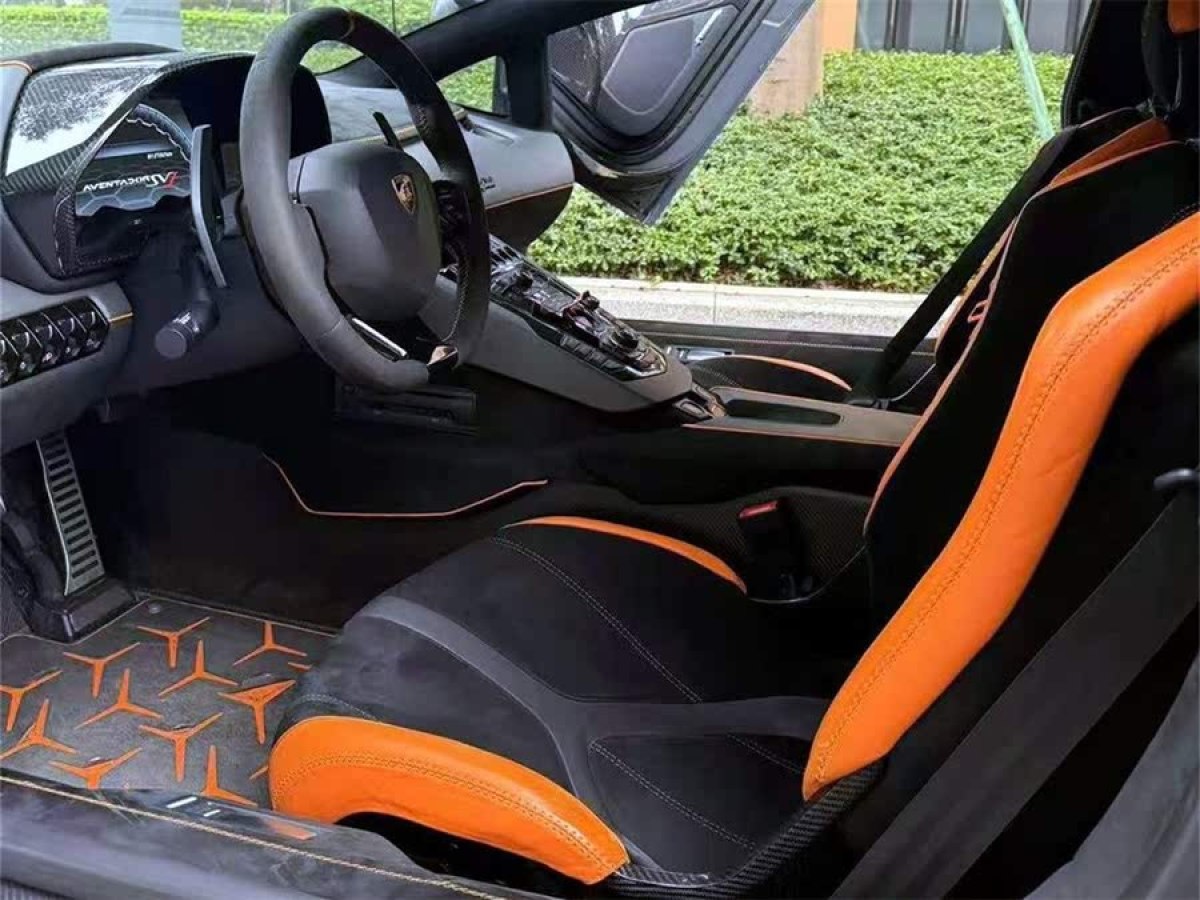 蘭博基尼 Aventador  2019款 Aventador SVJ圖片