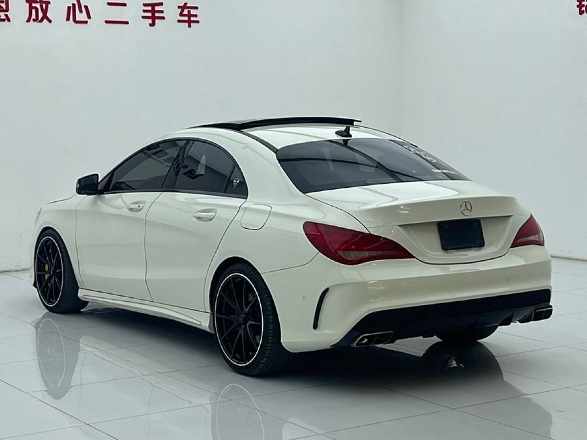 2016年1月奔馳 奔馳CLA級(jí)  2016款 改款 CLA 220 4MATIC