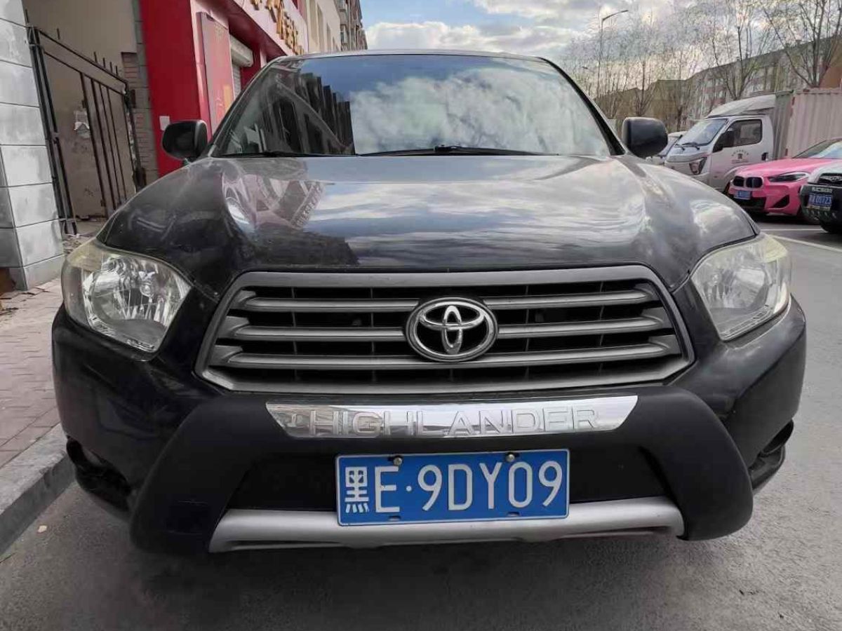 豐田 漢蘭達(dá)  2011款 2.7L 兩驅(qū)7座豪華版圖片