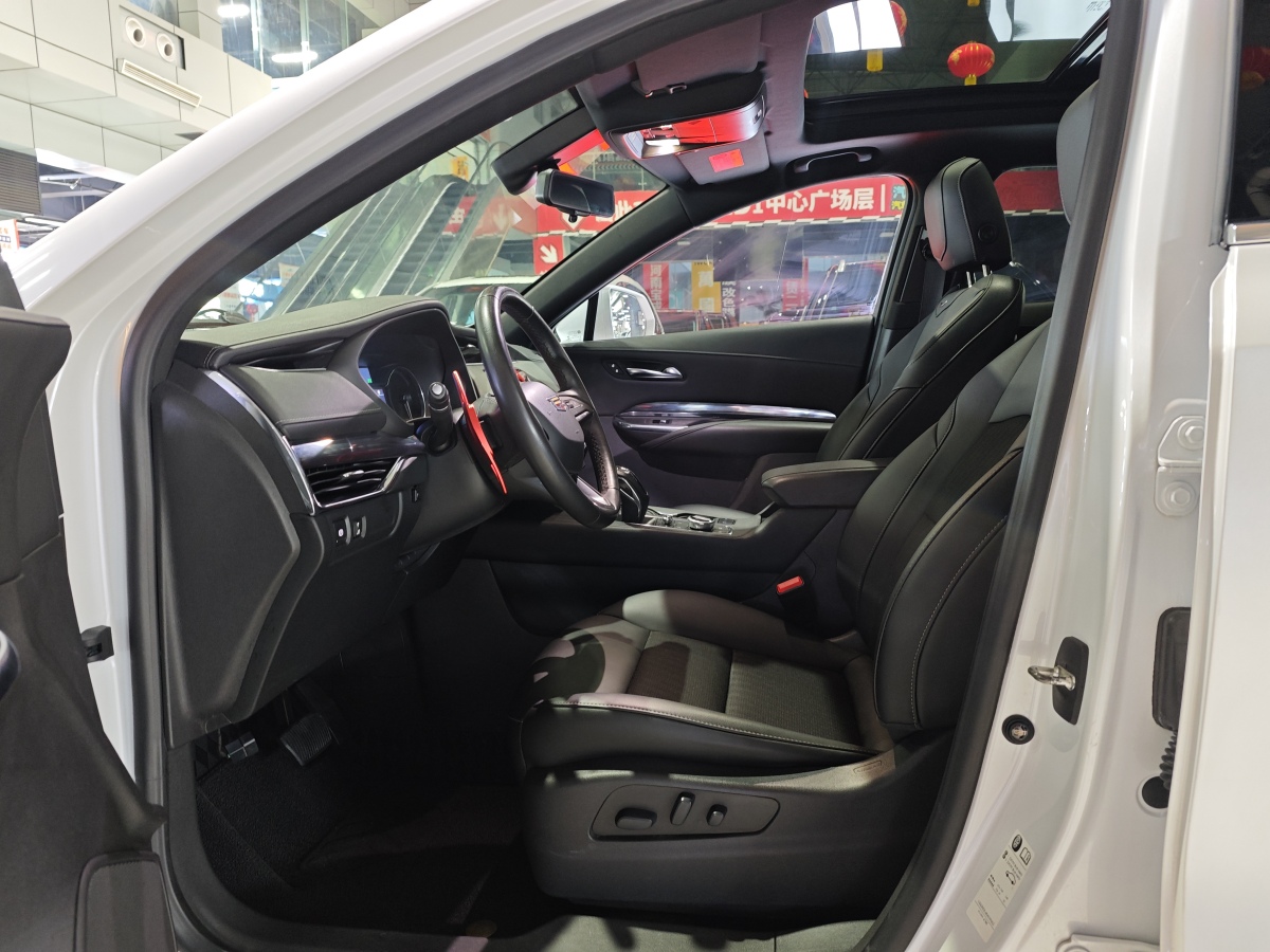 凱迪拉克 XT4  2018款 28T 兩驅(qū)技術型圖片