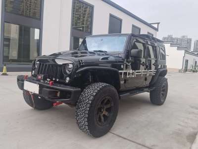 Jeep 牧馬人(進口) 2.8TD Sahara 四門舒享版圖片