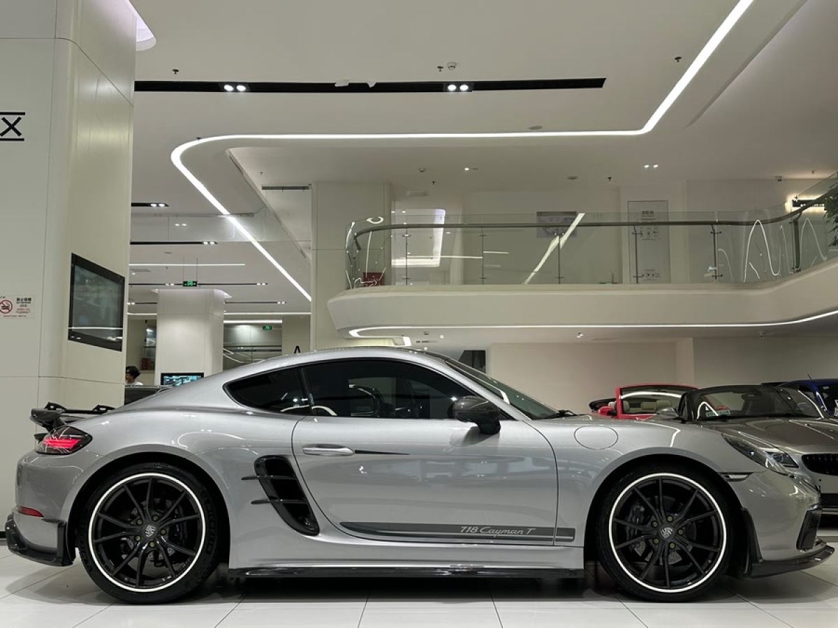 保時(shí)捷 718  2022款 Cayman 2.0T圖片