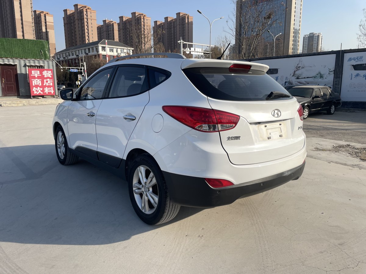 現(xiàn)代 ix35  2012款 2.0 GLS 兩驅精英型圖片