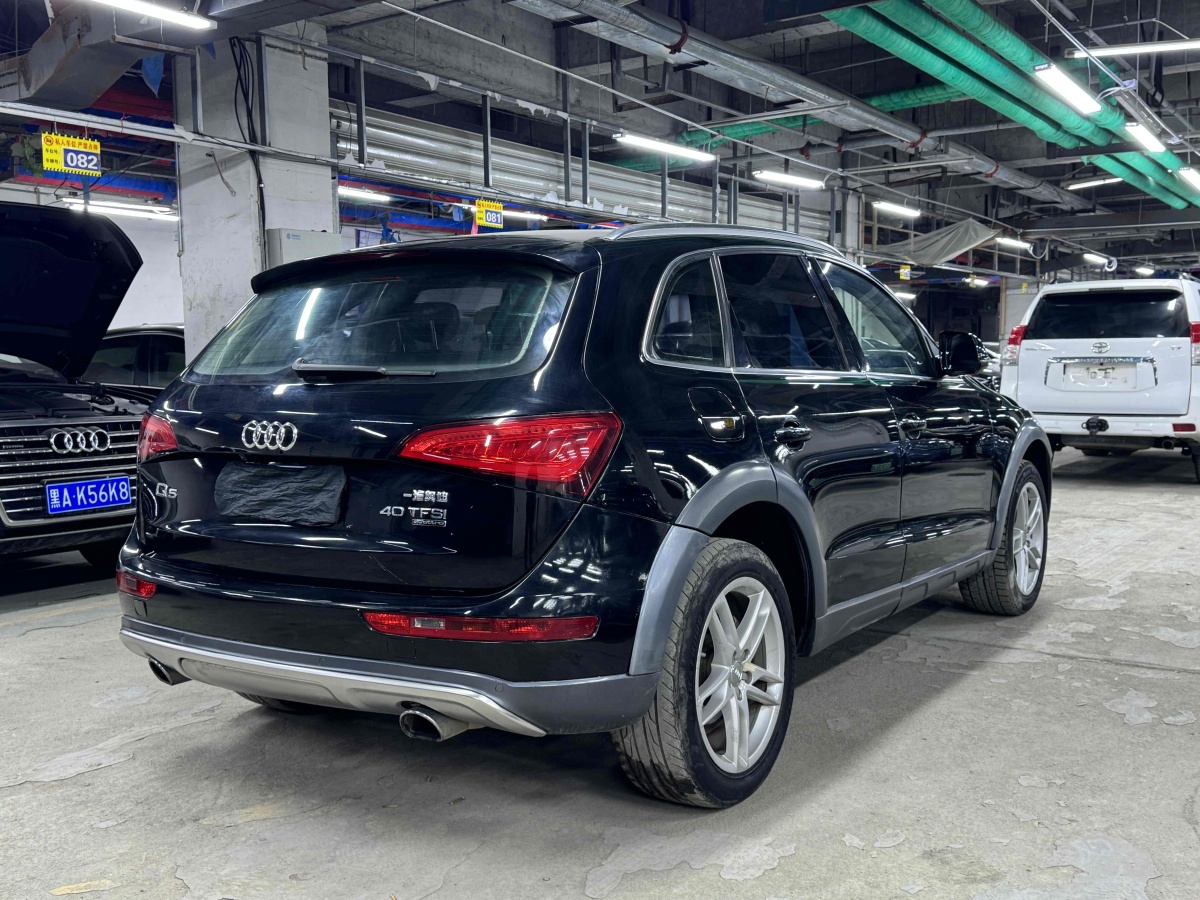 奧迪 奧迪Q5  2013款 40 TFSI 進(jìn)取型圖片