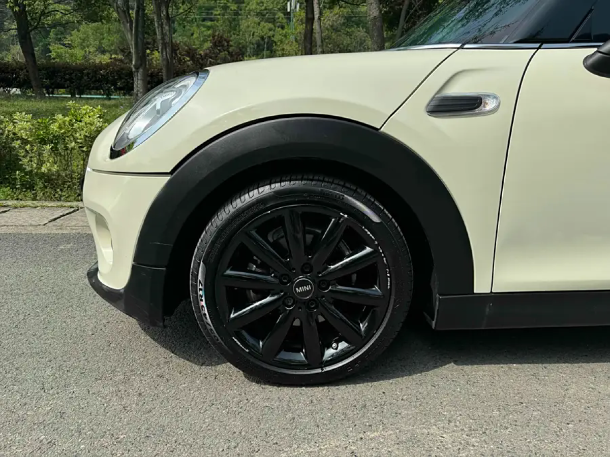 MINI MINI  2016款 1.5T COOPER 先鋒派圖片