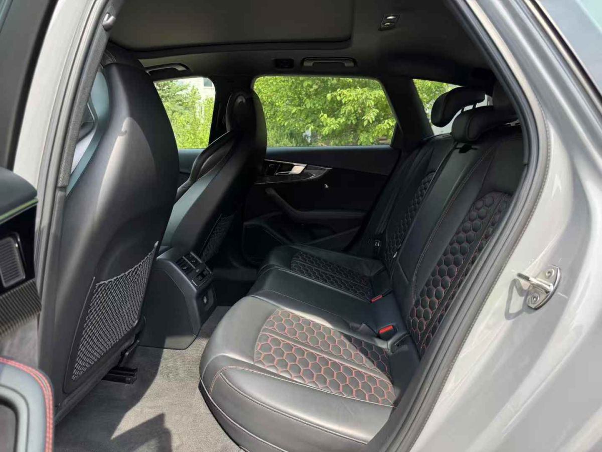 奧迪 奧迪S3  2021款 S3 Limousine edition one 歐洲版圖片
