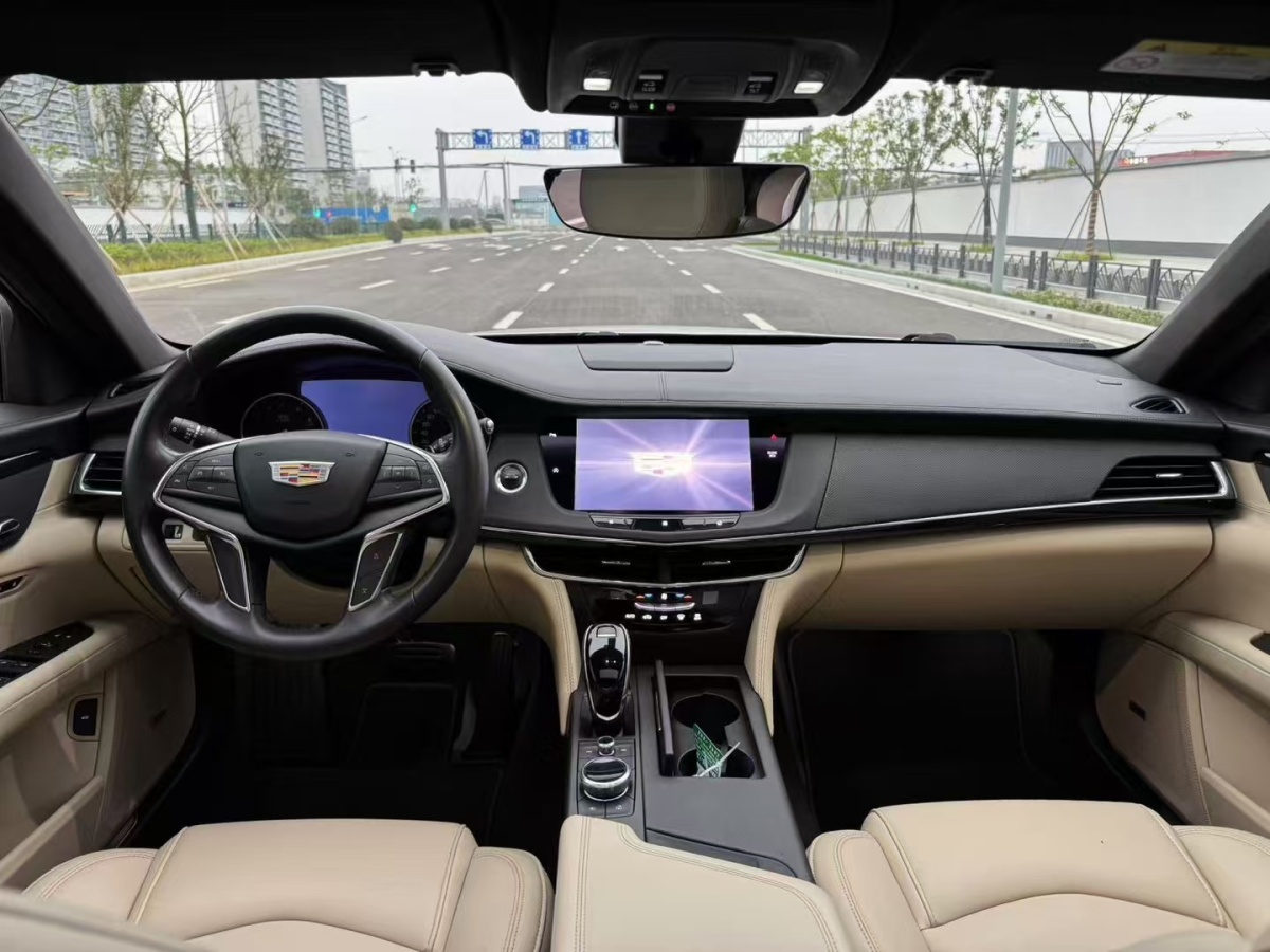 凱迪拉克 CT6  2019款 28T 豪華型圖片